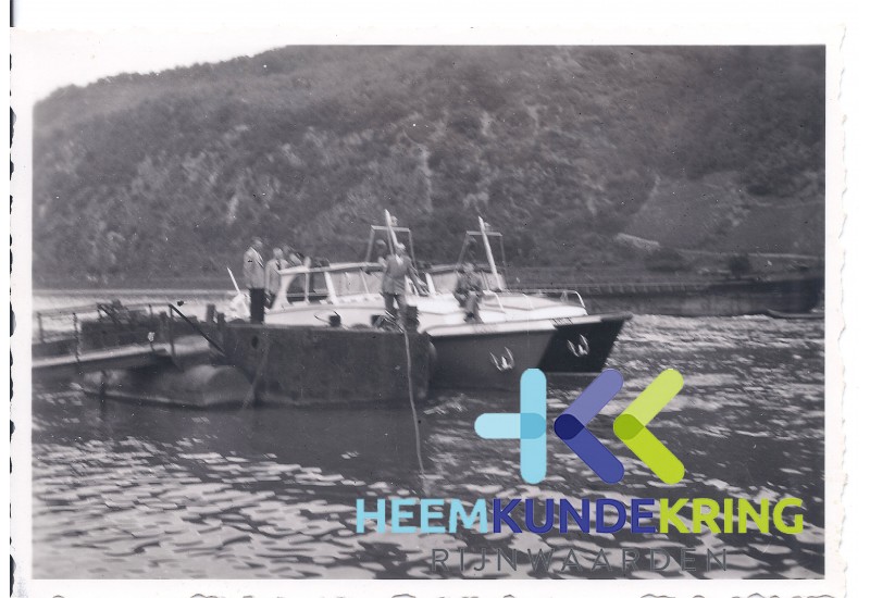 1955 Oberspay Duitsland Schotell-werf Ophalen van de Douaneboten Coll. HKR geschonken door H. vd Laag (1)